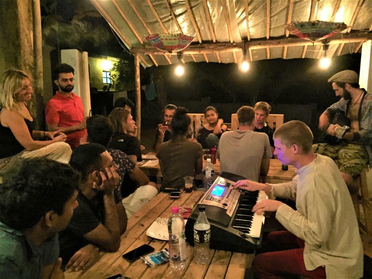 Folklore Hostel Goa Vagator Luaran gambar