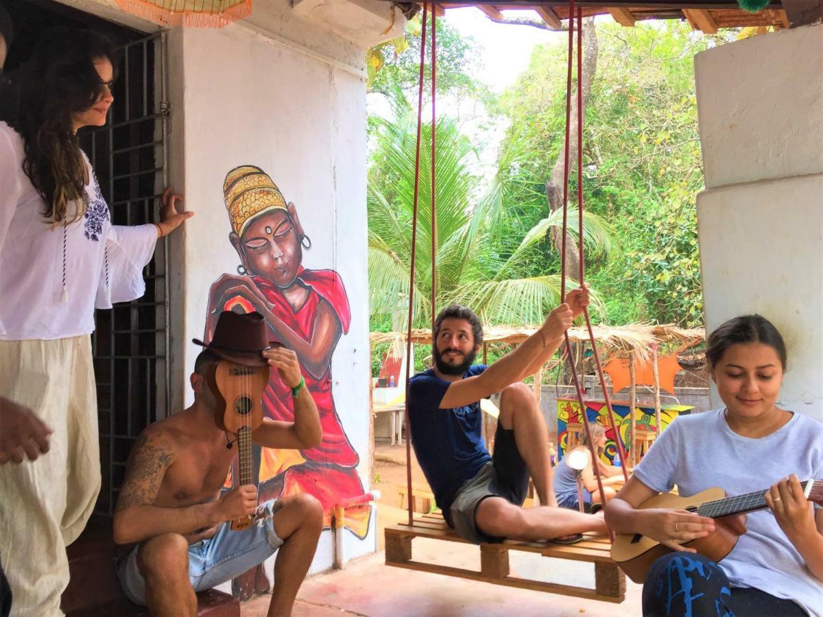 Folklore Hostel Goa Vagator Luaran gambar
