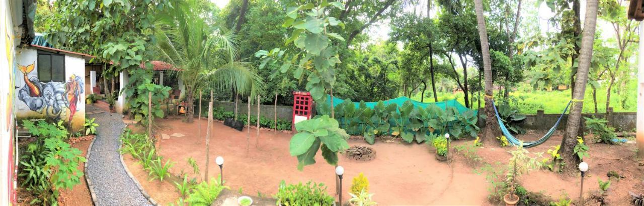 Folklore Hostel Goa Vagator Luaran gambar