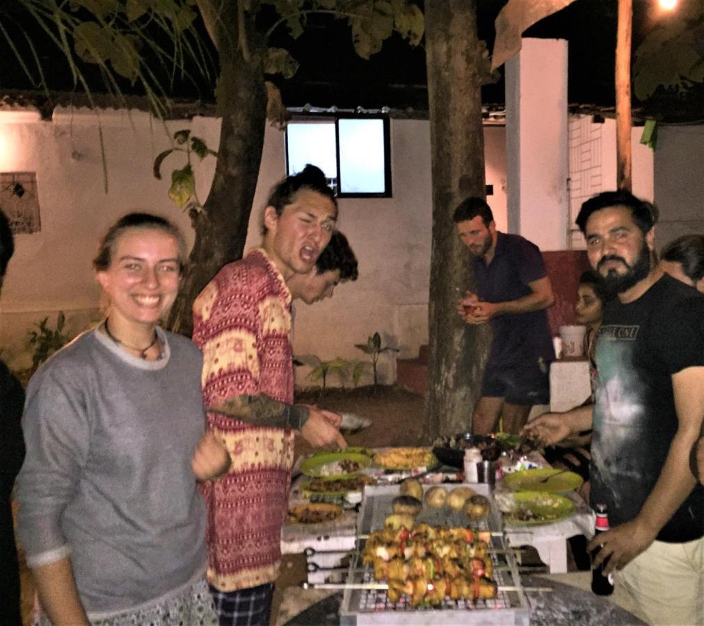 Folklore Hostel Goa Vagator Luaran gambar