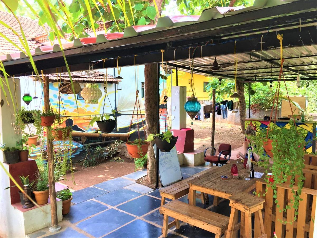 Folklore Hostel Goa Vagator Luaran gambar