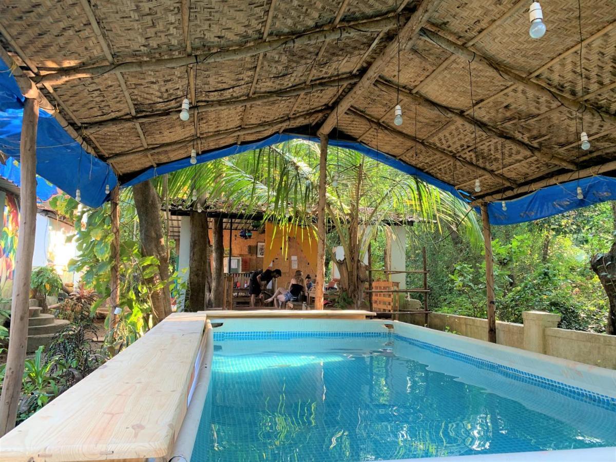 Folklore Hostel Goa Vagator Luaran gambar